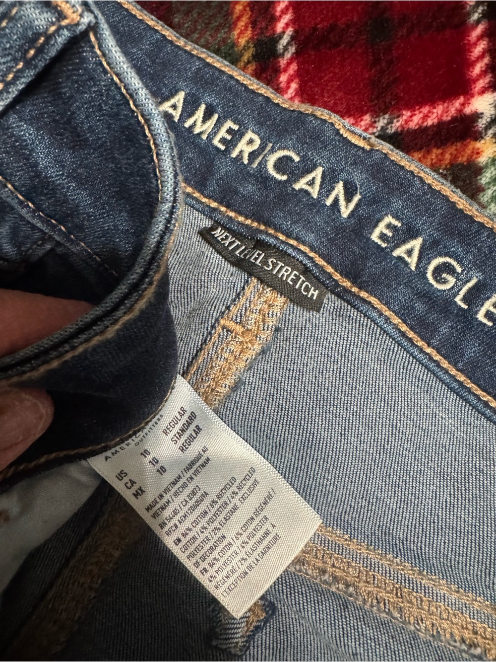 American Eagle Outfitters Women’s Mid-Rise Skinny Jeans - 3 pair size 10 - Picture 4 of 10
